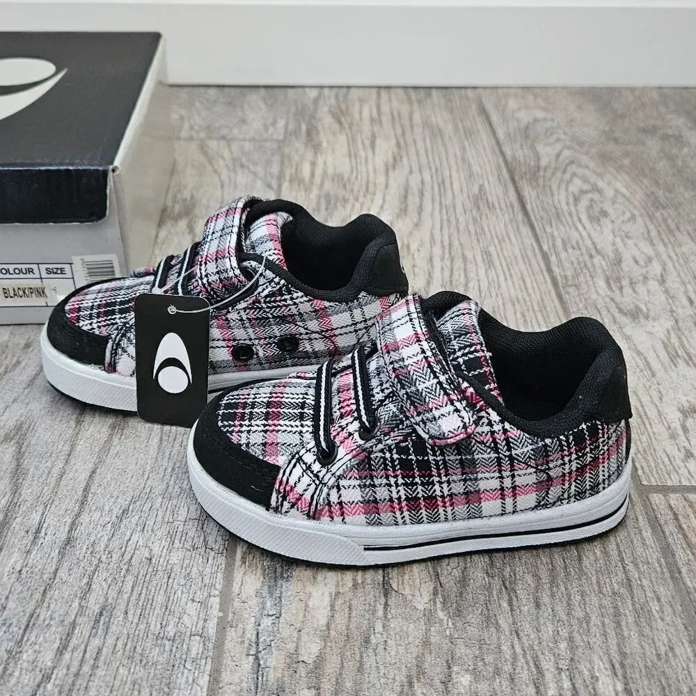 Lakeshore LKS Black and Pink Plaid Shoes Size 6T